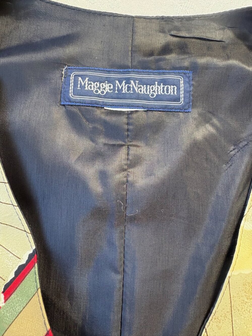 Vtg Maggie McNaughton Nautical Tapestry Vest size XL women - Picture 4 of 5